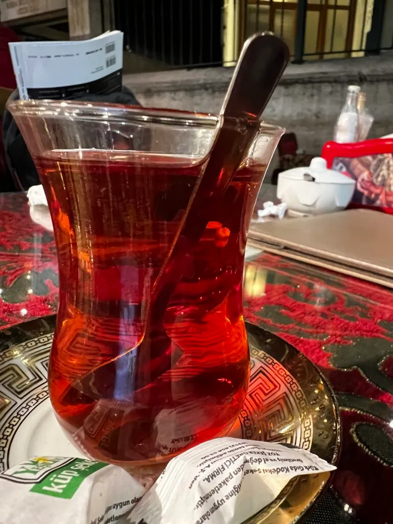 トルコのチャイ(紅茶)