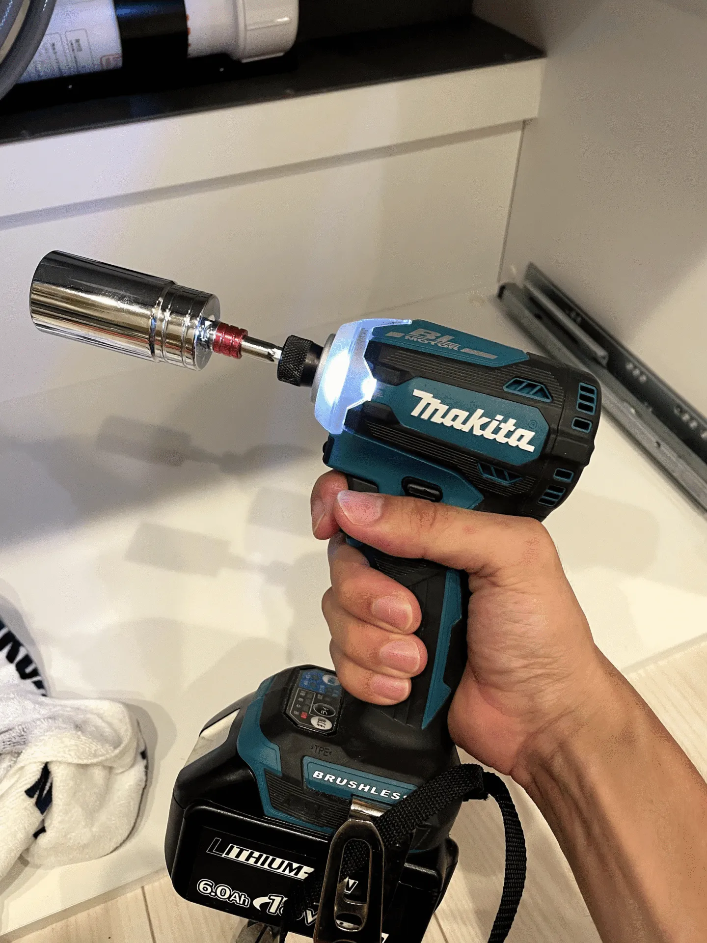 ソケット工具