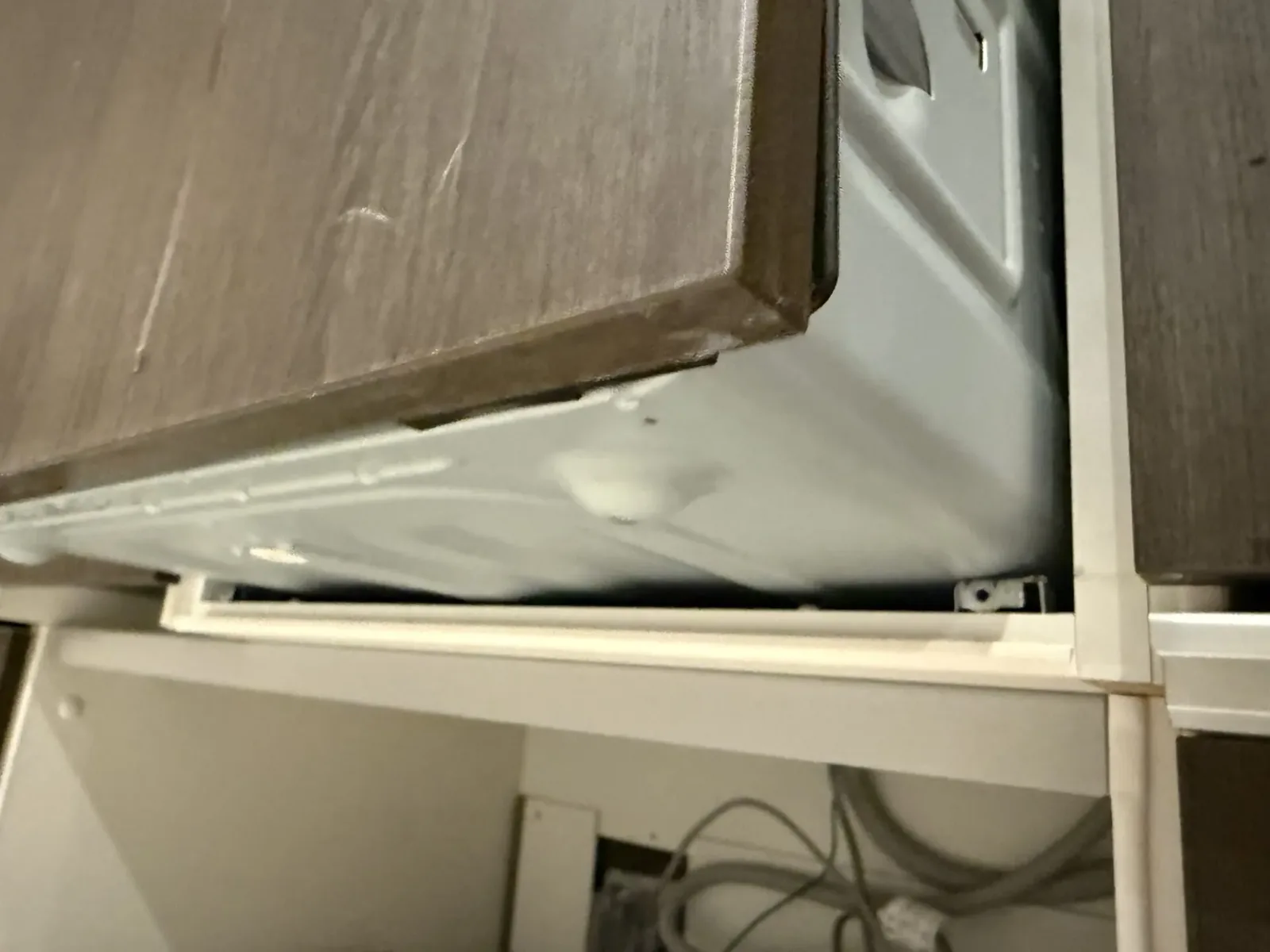 食洗機ユニット取り外し後
