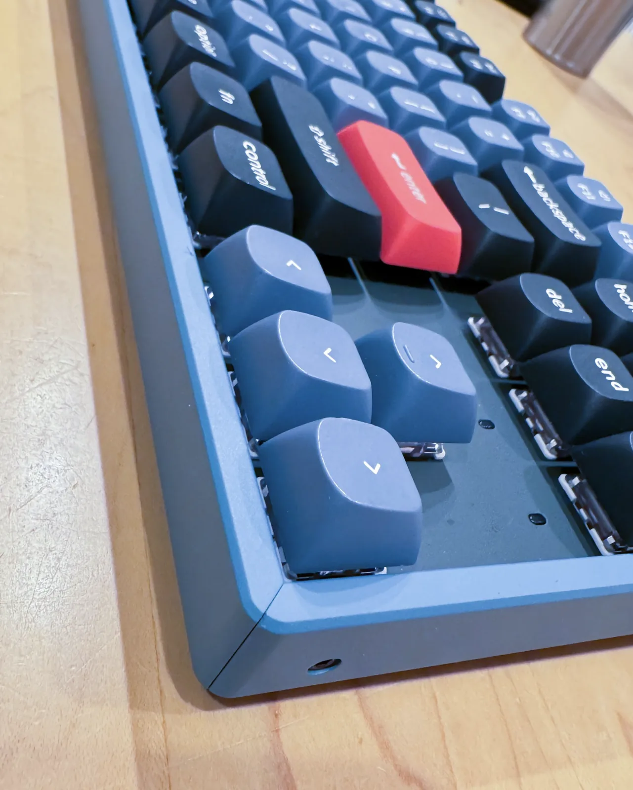 アメリカ空軍っぽい色に塗装したKeychron K8 Pro